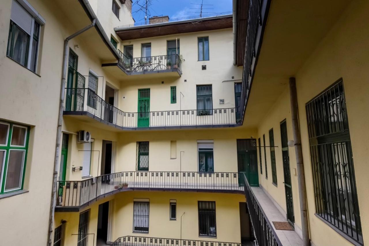 Apartman Corvina *